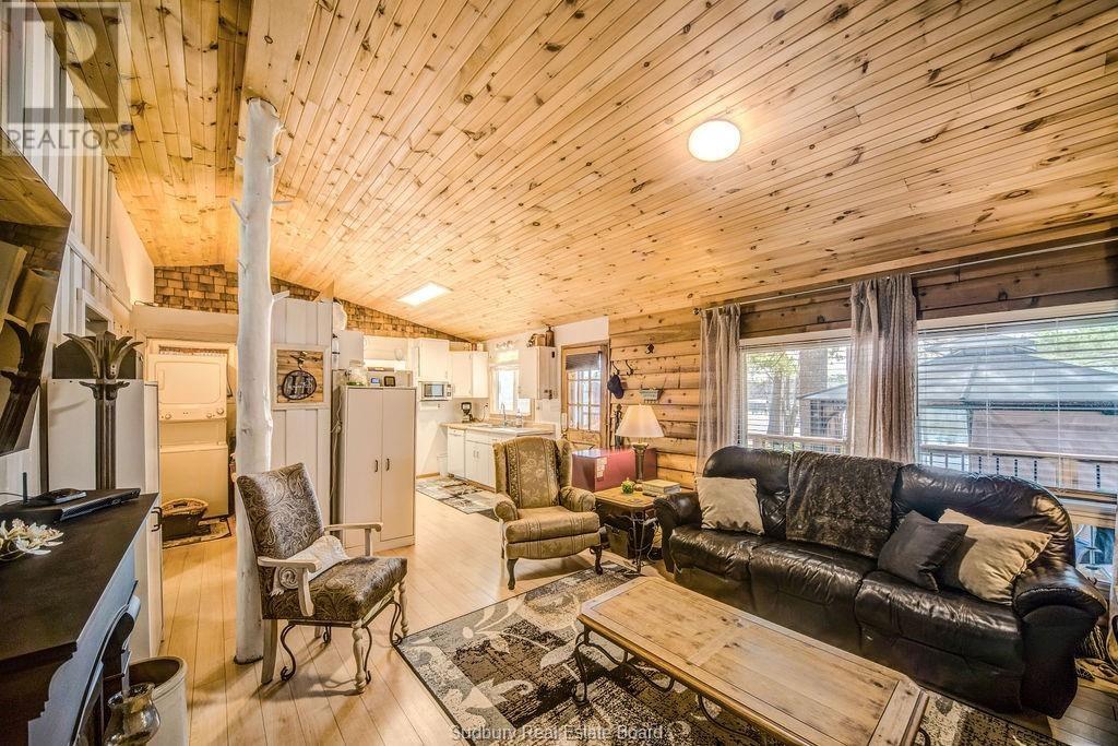 670 Lake Road, St. Charles, Ontario  P0M 2W0 - Photo 19 - 2125491