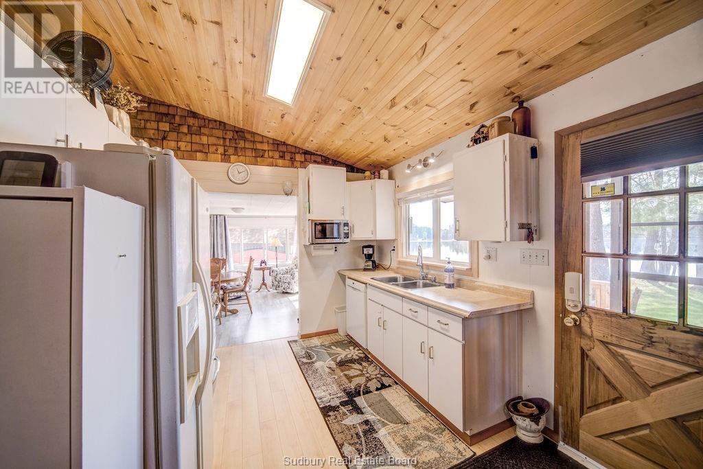 670 Lake Road, St. Charles, Ontario  P0M 2W0 - Photo 17 - 2125491