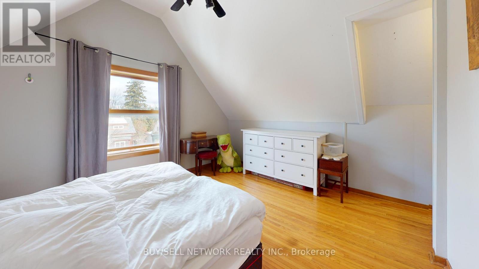 773 Aylmer Street N, Peterborough, Ontario K9H 3X7 - Photo 17 - X12590832