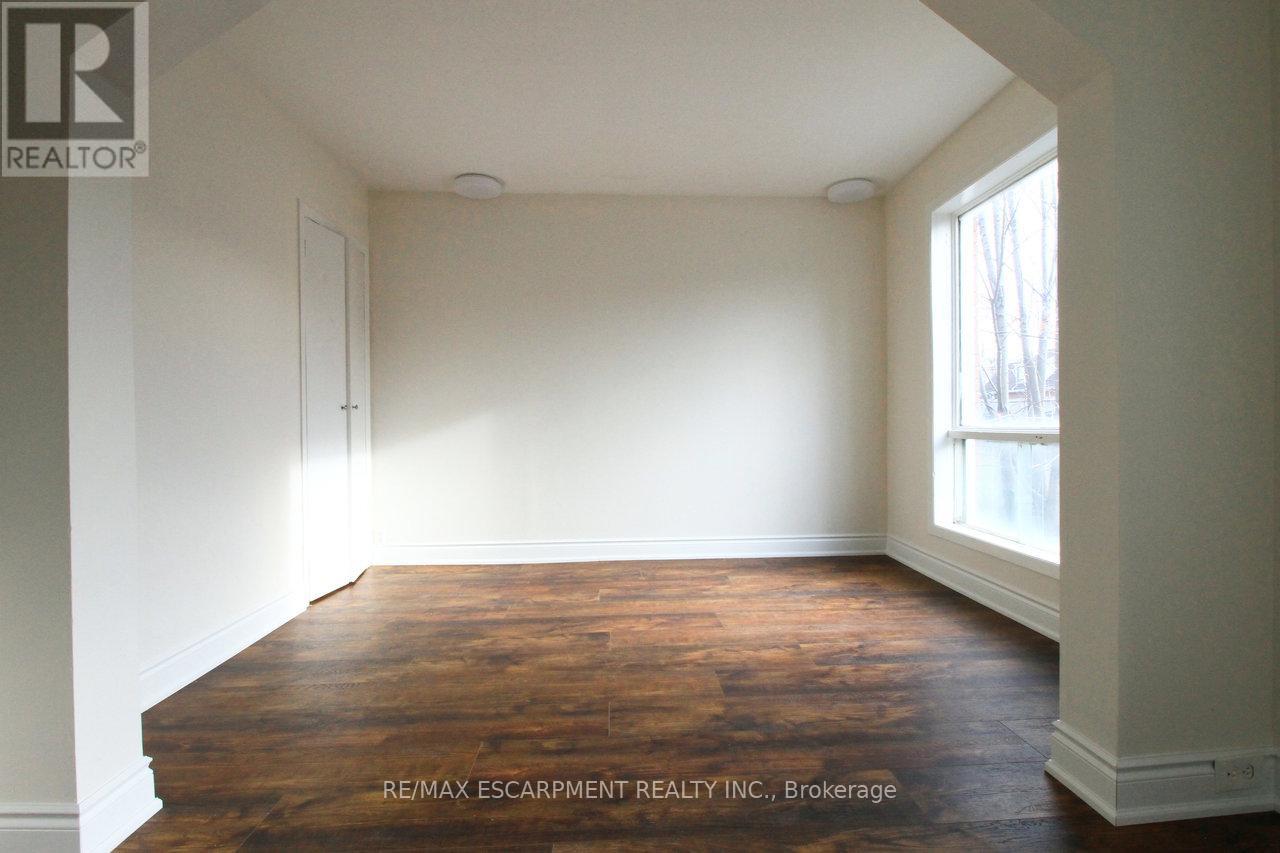 49 Nightingale Street, Hamilton, Ontario  L8L 1R7 - Photo 19 - X12596074