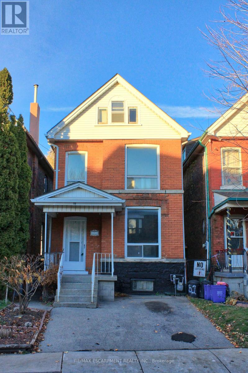 49 Nightingale Street, Hamilton, Ontario  L8L 1R7 - Photo 2 - X12596074