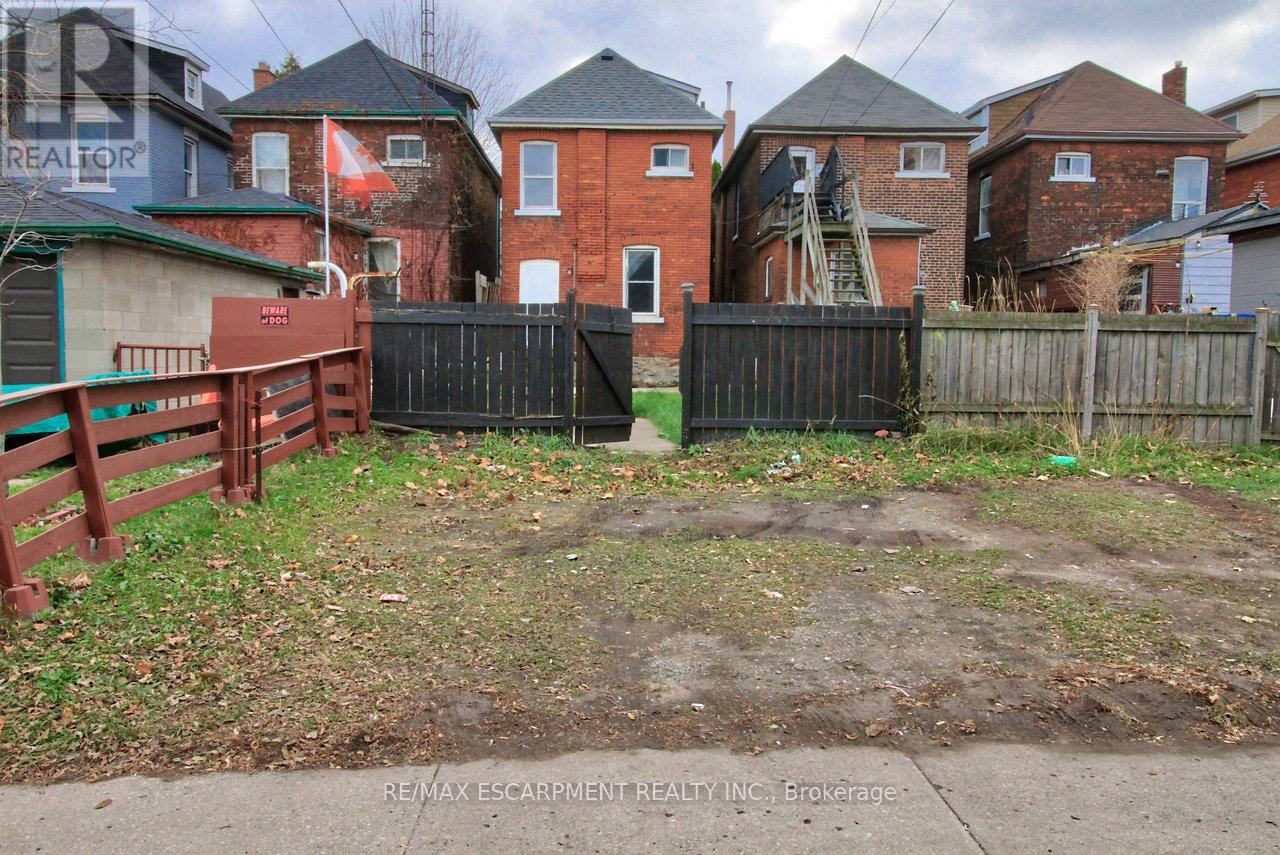 49 Nightingale Street, Hamilton, Ontario  L8L 1R7 - Photo 25 - X12596074