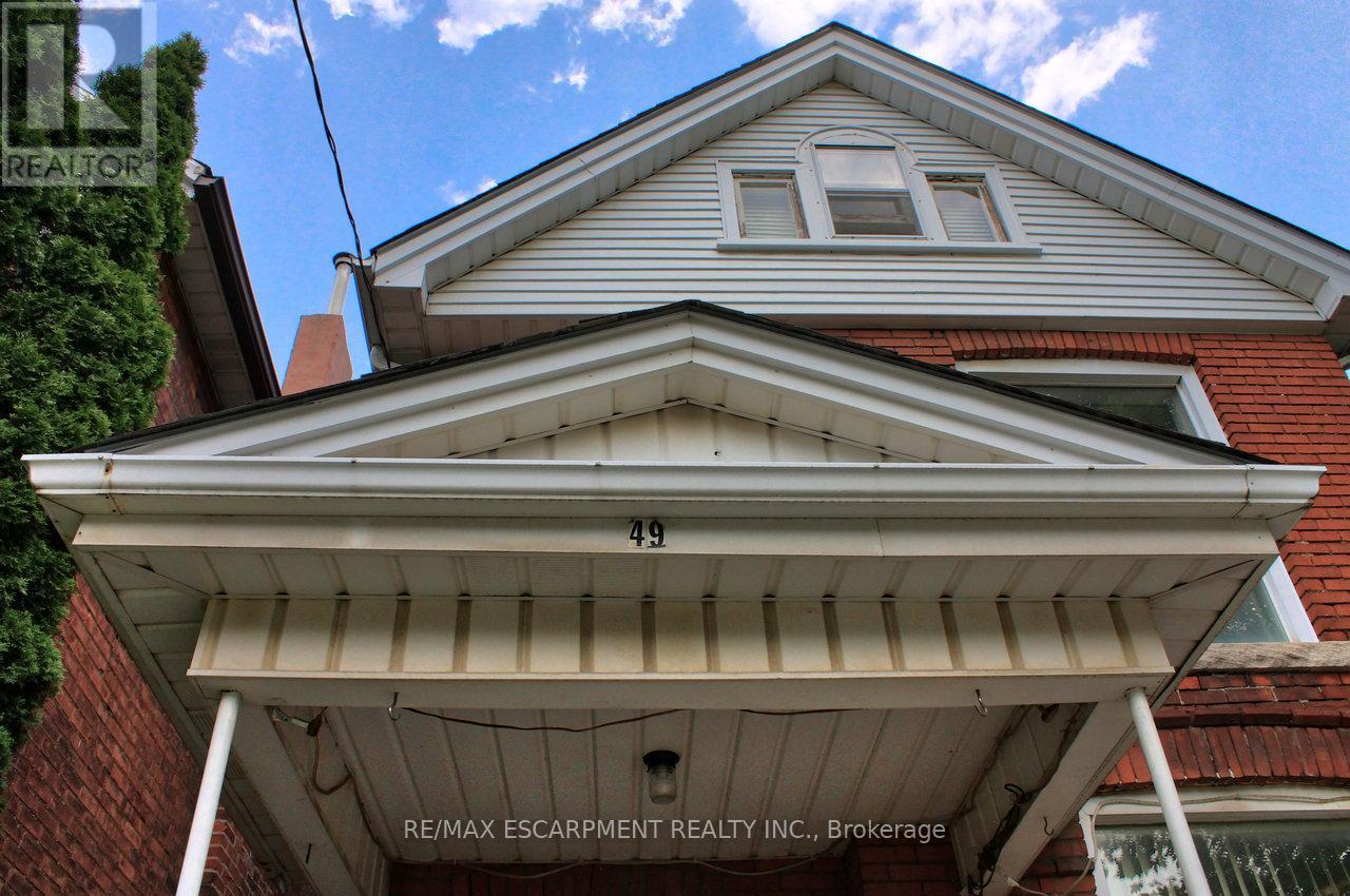 49 Nightingale Street, Hamilton, Ontario  L8L 1R7 - Photo 5 - X12596074