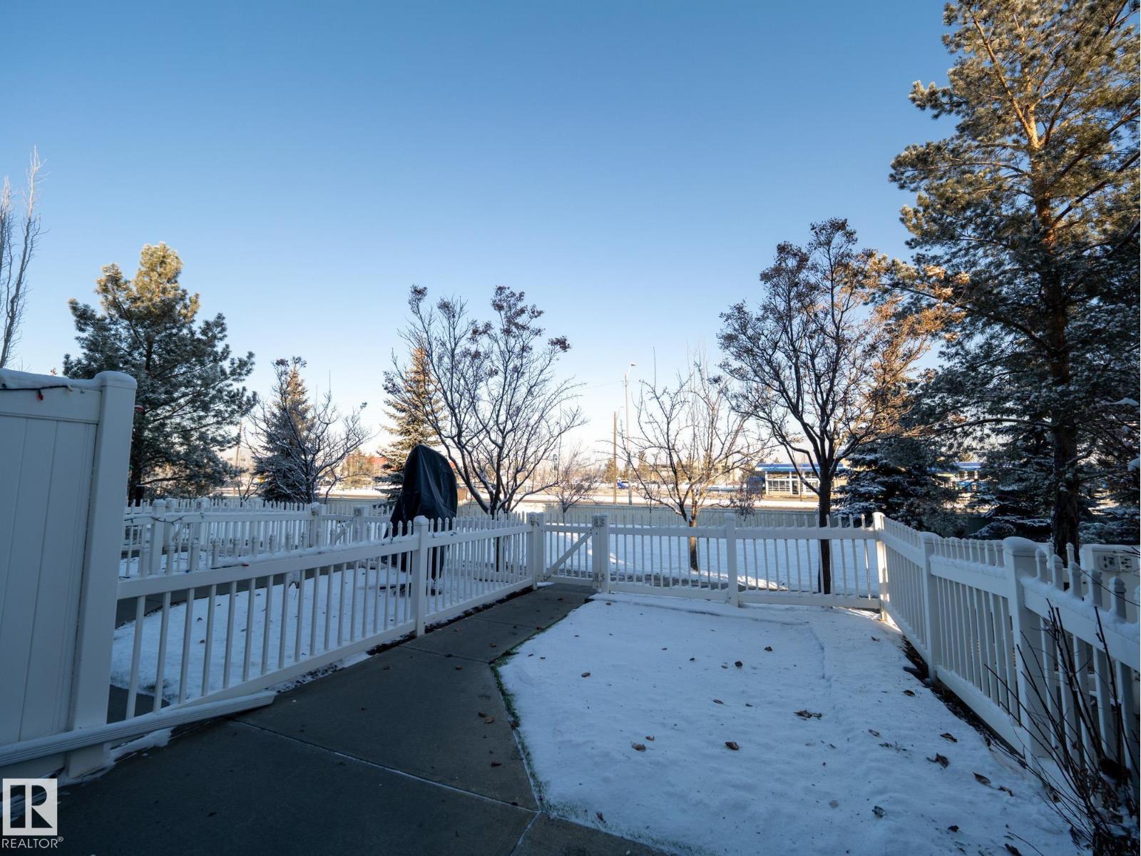 #127 2051 Towne Centre Bv Nw, Edmonton, Alberta  T6R 0G8 - Photo 3 - E4466846