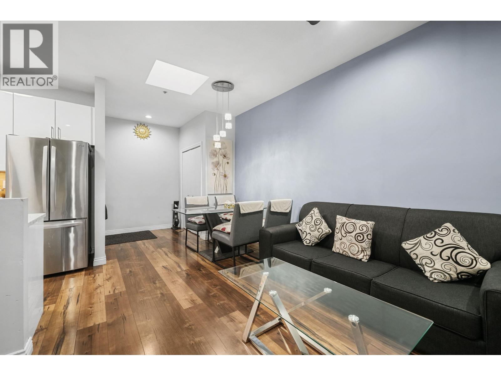 203 6460 Main Street, Vancouver, British Columbia V5W 2V4 - Photo 2 - R3071678