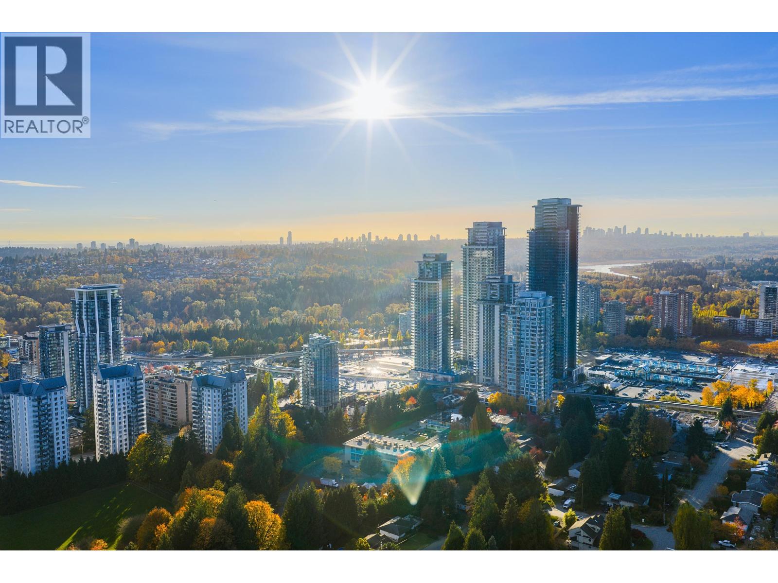 107 515 Whiting Way, Coquitlam, British Columbia  V3J 7W9 - Photo 4 - R3071679