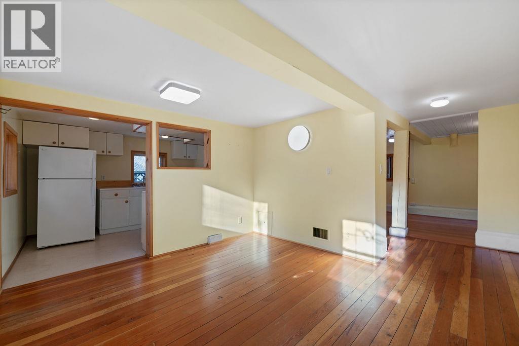 2130 Parker Street, Vancouver, British Columbia  V5L 2L7 - Photo 35 - R3071699