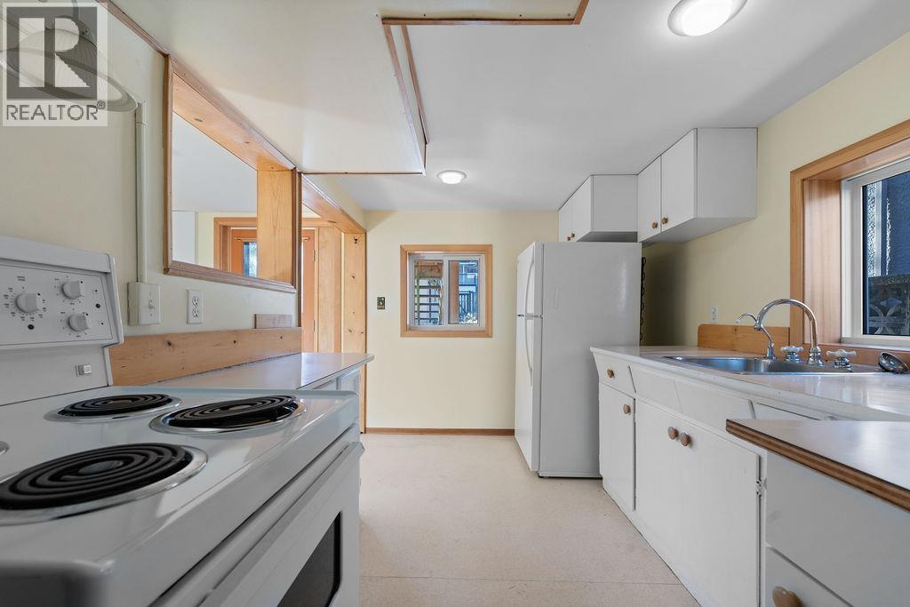 2130 Parker Street, Vancouver, British Columbia  V5L 2L7 - Photo 36 - R3071699