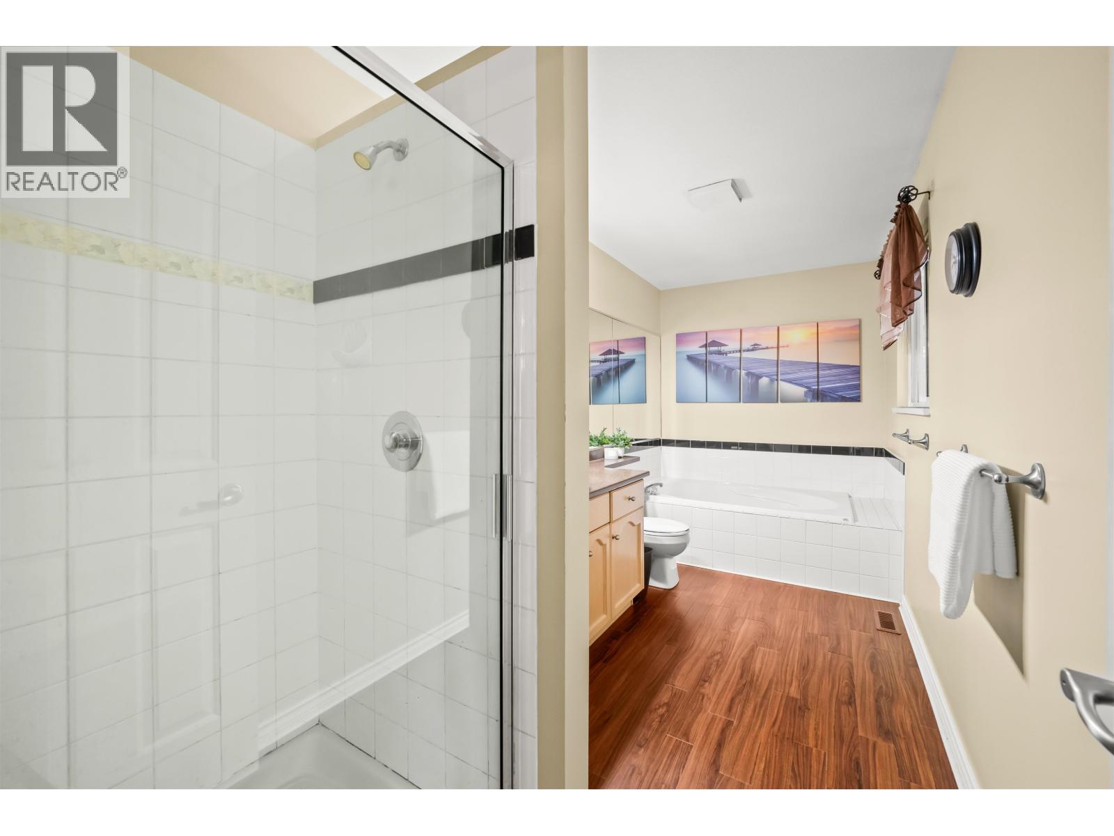 3302 Robson Drive, Coquitlam, British Columbia  V3E 2X8 - Photo 14 - R3071700