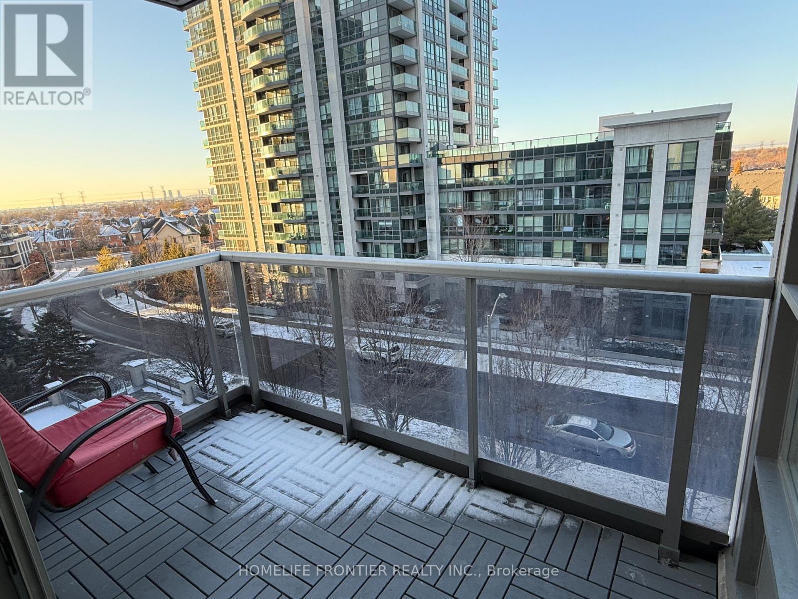 512 - 50 Disera Drive, Vaughan, Ontario  L4J 9E9 - Photo 12 - N12596118