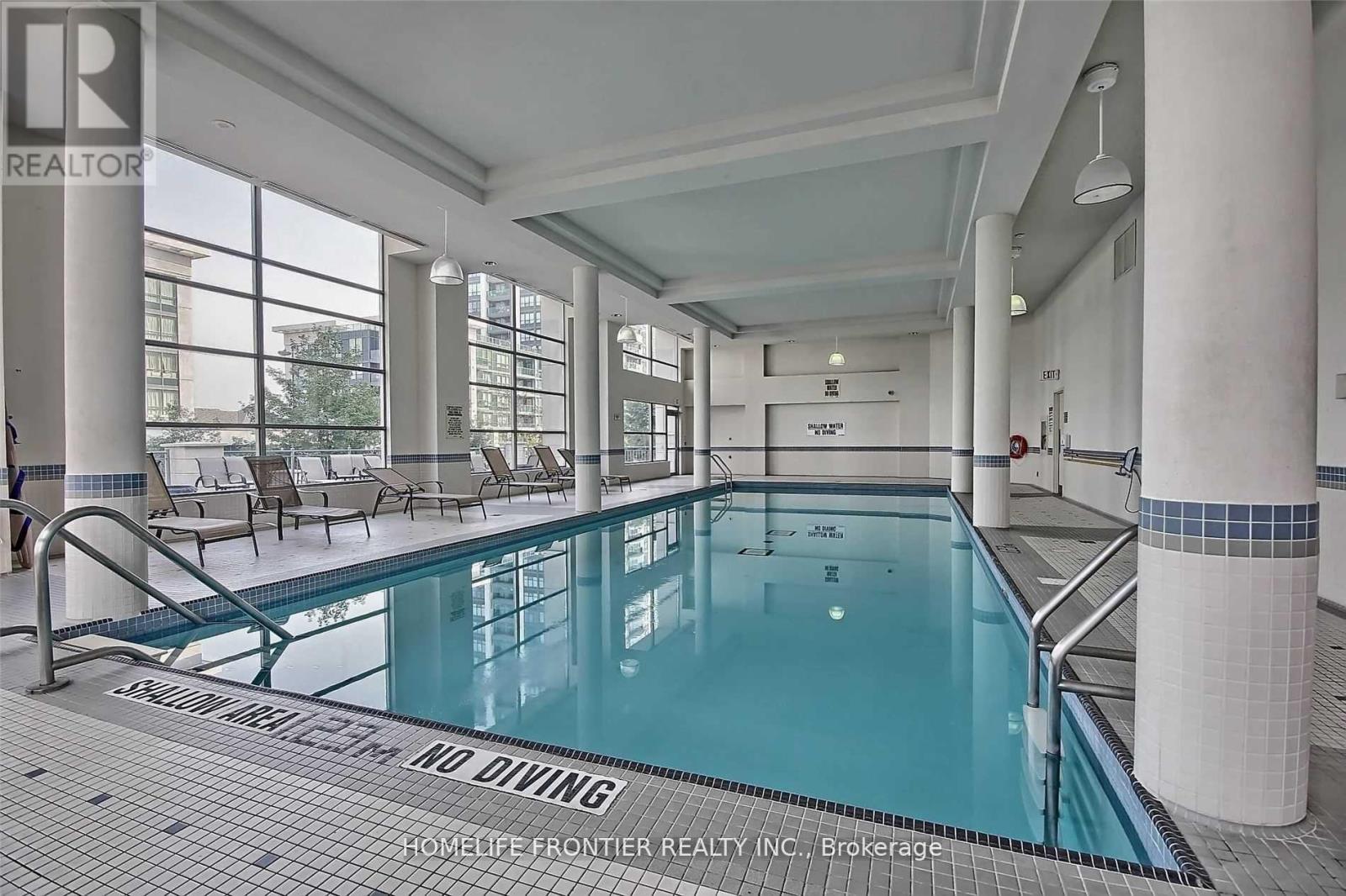 512 - 50 Disera Drive, Vaughan, Ontario  L4J 9E9 - Photo 18 - N12596118