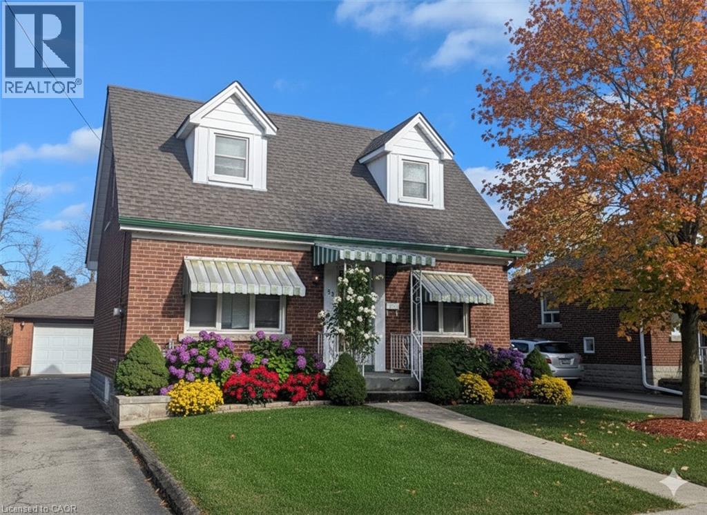 59 DUNKIRK Drive, Hamilton, Ontario