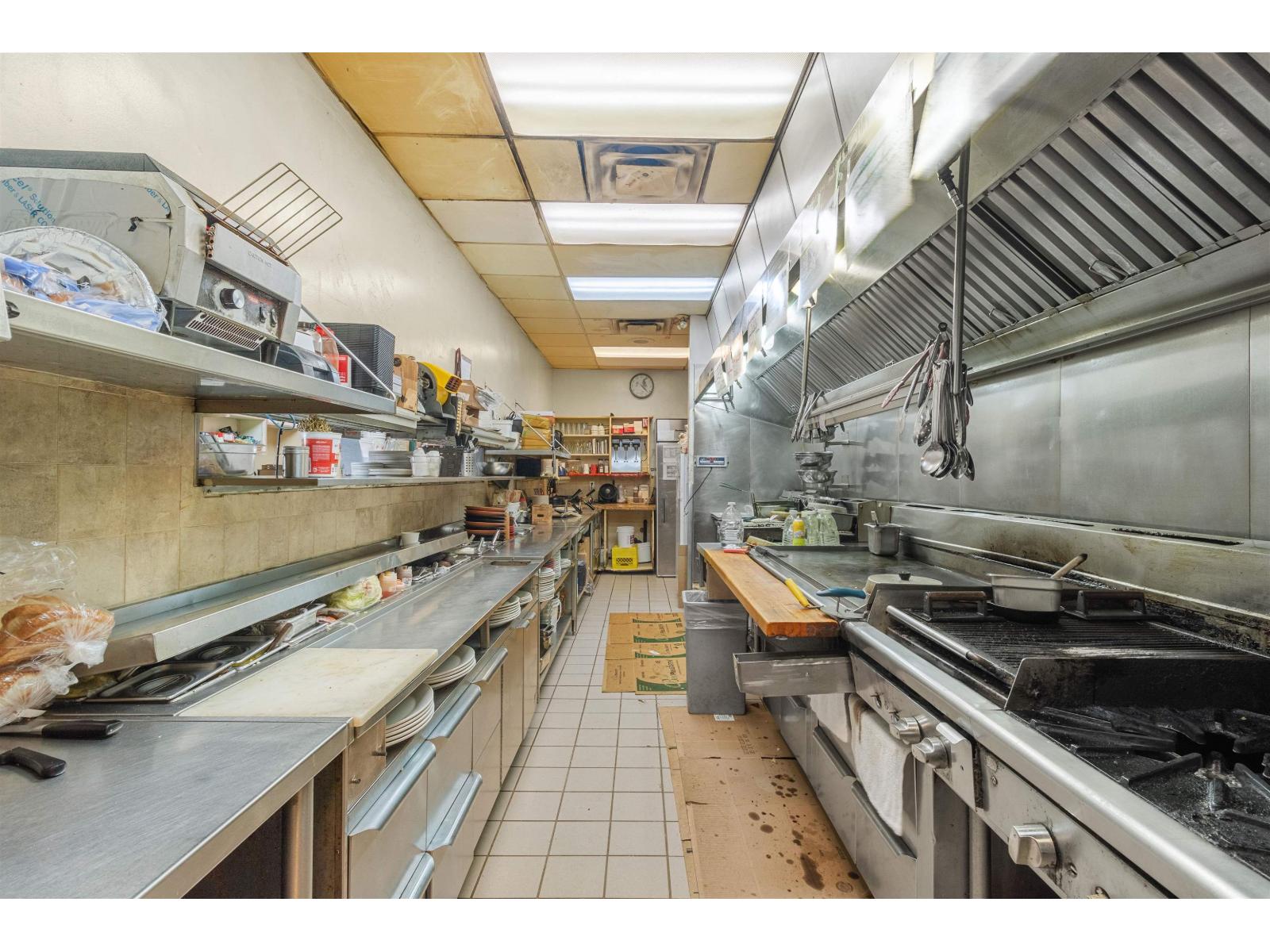 32081 Lougheed Highway, Mission, British Columbia  V2V 7P8 - Photo 21 - C8074159