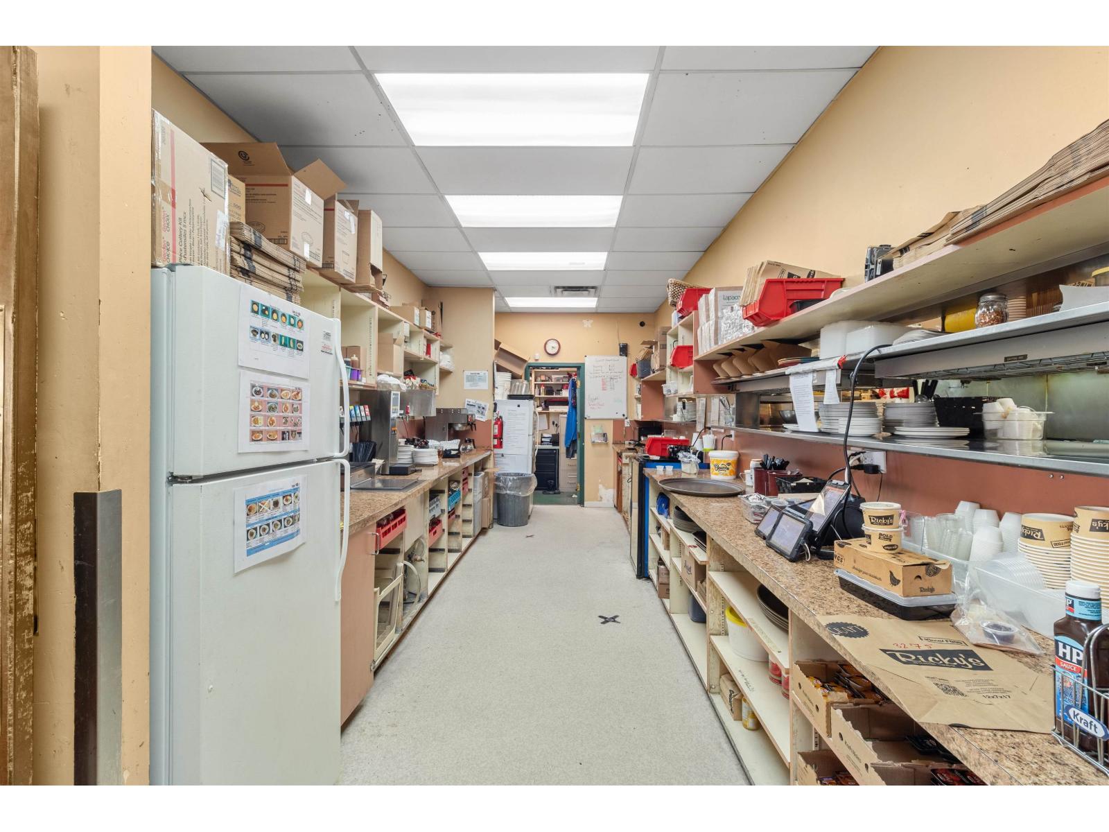 32081 Lougheed Highway, Mission, British Columbia  V2V 7P8 - Photo 14 - C8074159