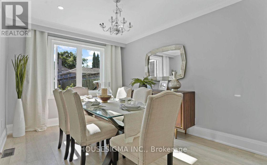 90a Bicknell Avenue, Toronto, Ontario M6M 4G7 - Photo 6 - W12596110