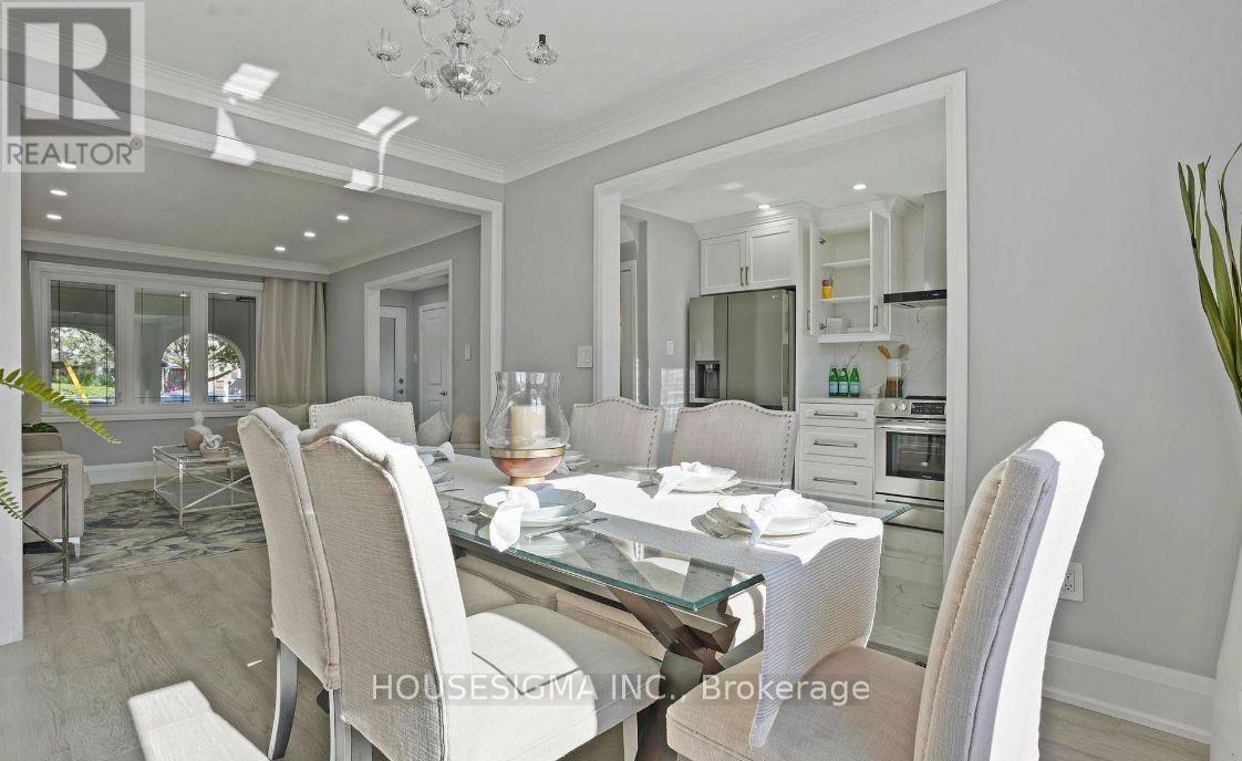 90a Bicknell Avenue, Toronto, Ontario M6M 4G7 - Photo 7 - W12596110