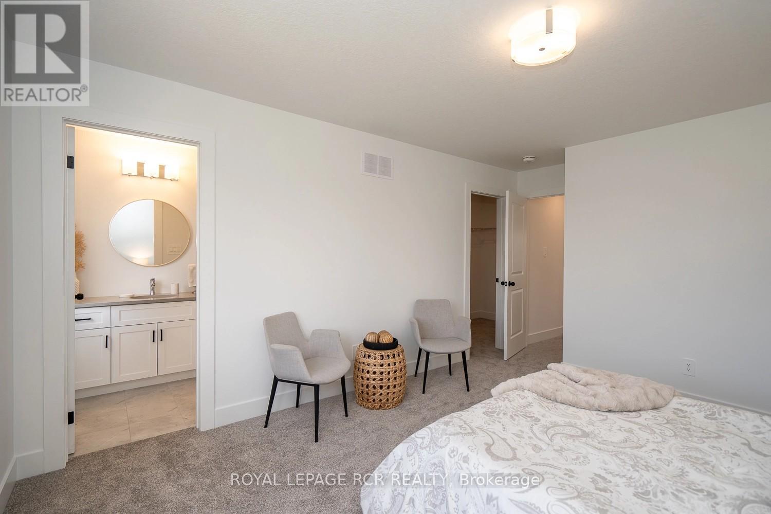 12 - 690 Broadway Avenue, Orangeville, Ontario L9W 7T7 - Photo 12 - W12596122