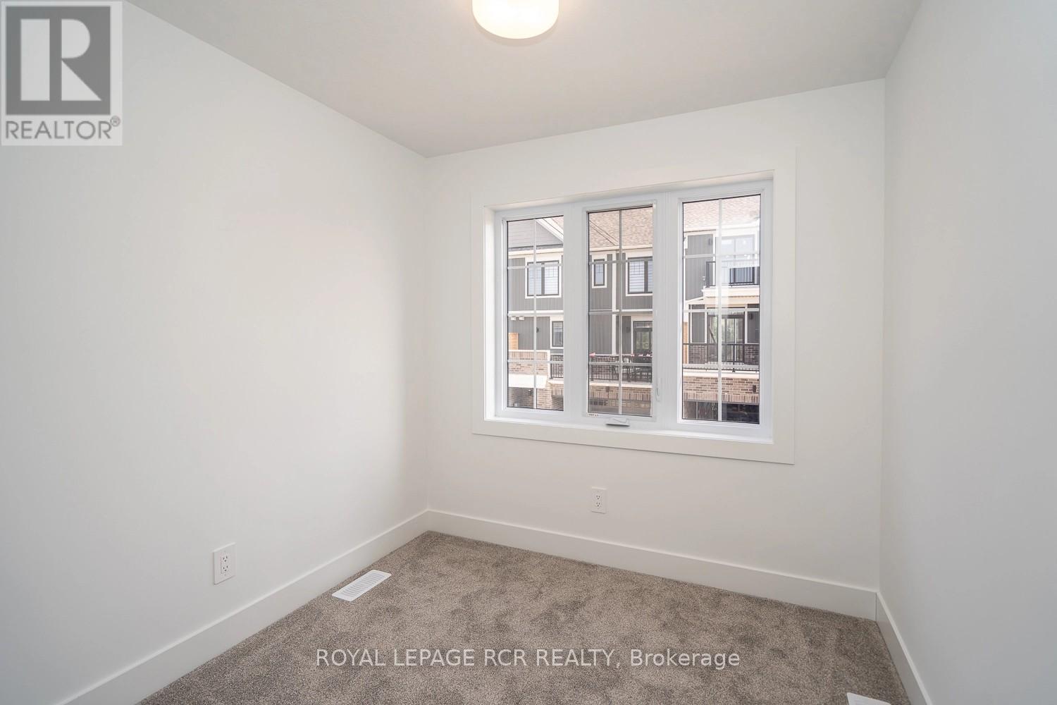 12 - 690 Broadway Avenue, Orangeville, Ontario L9W 7T7 - Photo 15 - W12596122