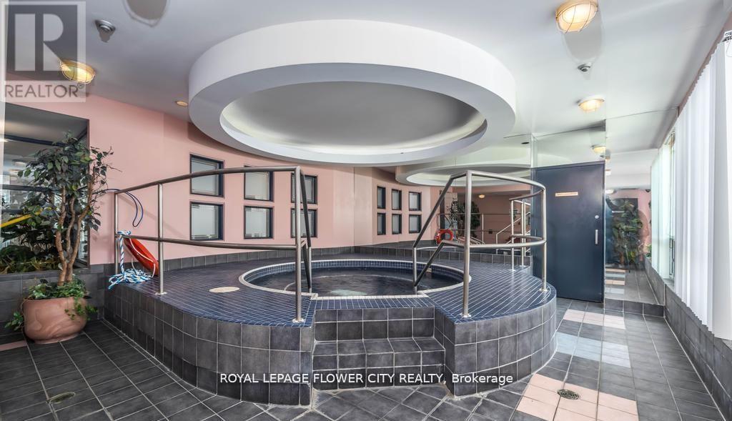 603 - 10 Laurelcrest Street, Brampton, Ontario L6S 5Y3 - Photo 14 - W12596124