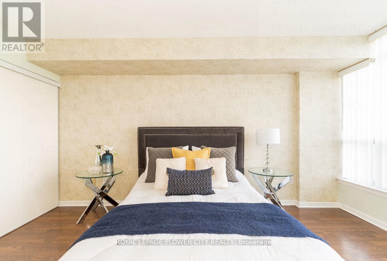 603 - 10 Laurelcrest Street, Brampton, Ontario L6S 5Y3 - Photo 8 - W12596124