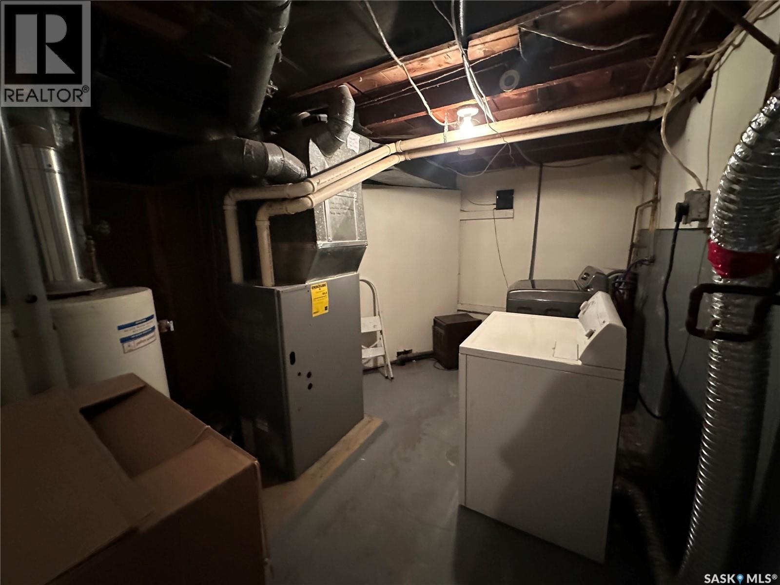 1750 Ottawa Street, Regina, Saskatchewan  S4P 1P2 - Photo 17 - SK025118