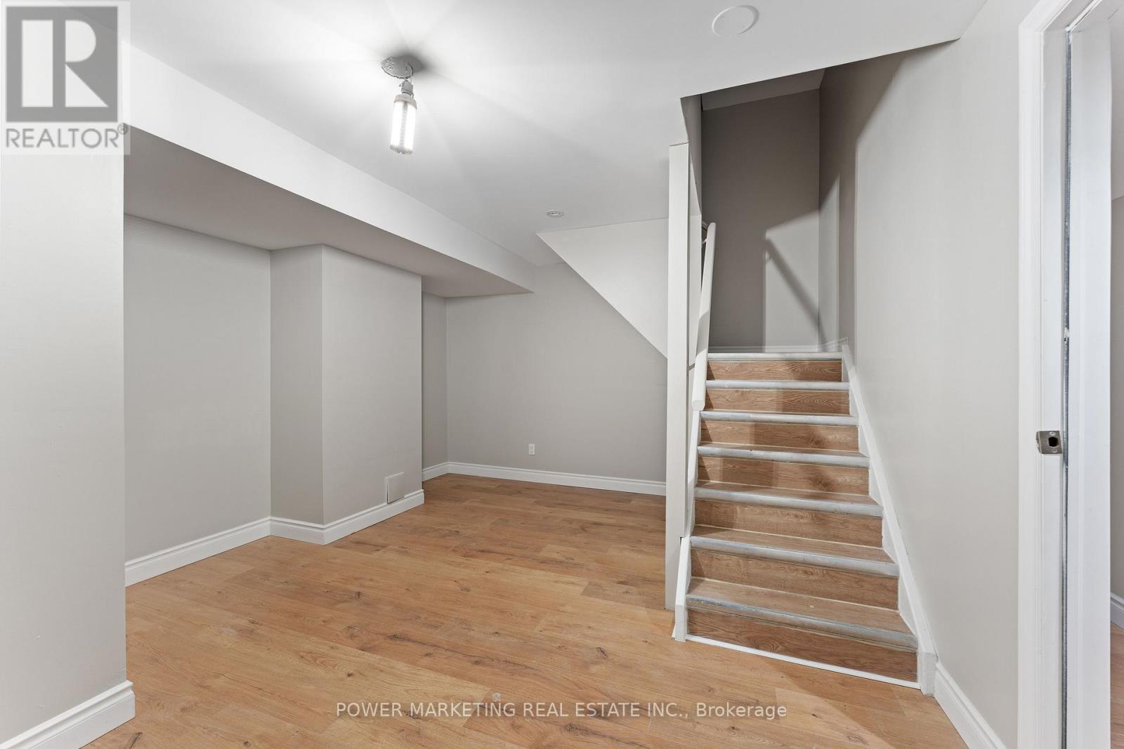 3 Newbury Crescent, Brampton, Ontario L6S 5L7 - Photo 26 - W12588876