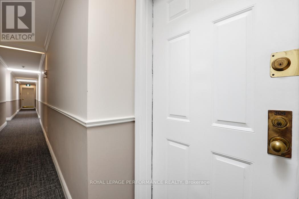 304 - 100 Bruyere Street, Ottawa, Ontario  K1N 5C6 - Photo 6 - X12471447