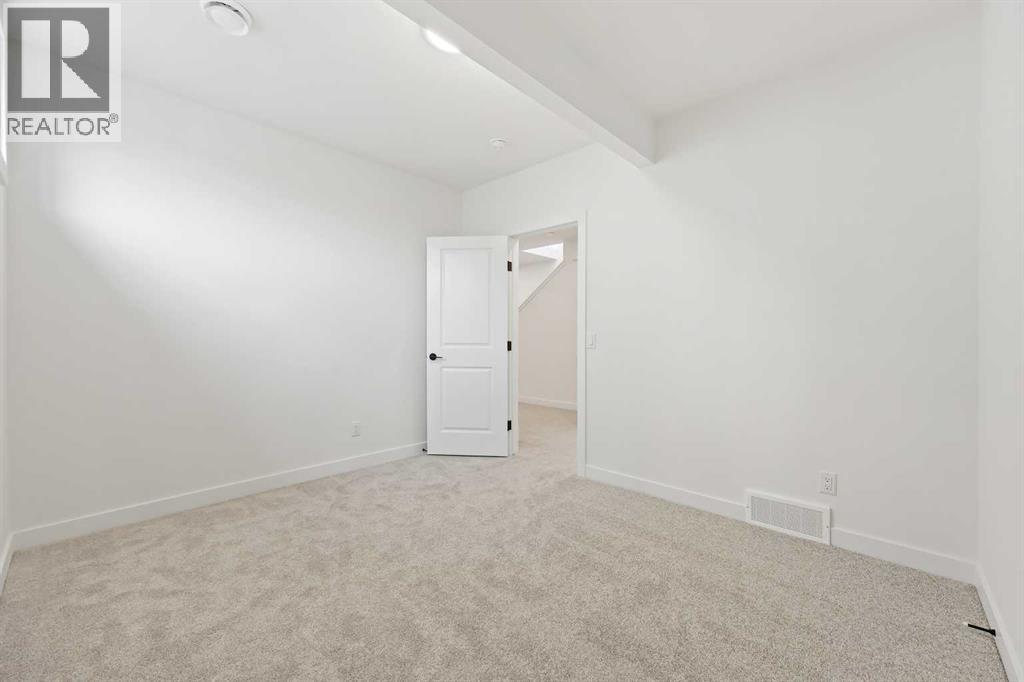 116 Mitchell Walk Nw, Calgary, Alberta  T3R 2G2 - Photo 35 - A2252719