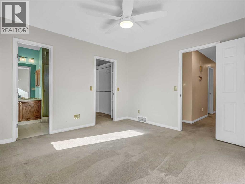 76 Wood Valley Rise Sw, Calgary, Alberta  T2W 5S5 - Photo 27 - A2253607