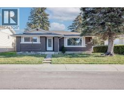 99 Mardale Crescent Ne Marlborough, Calgary, Ca