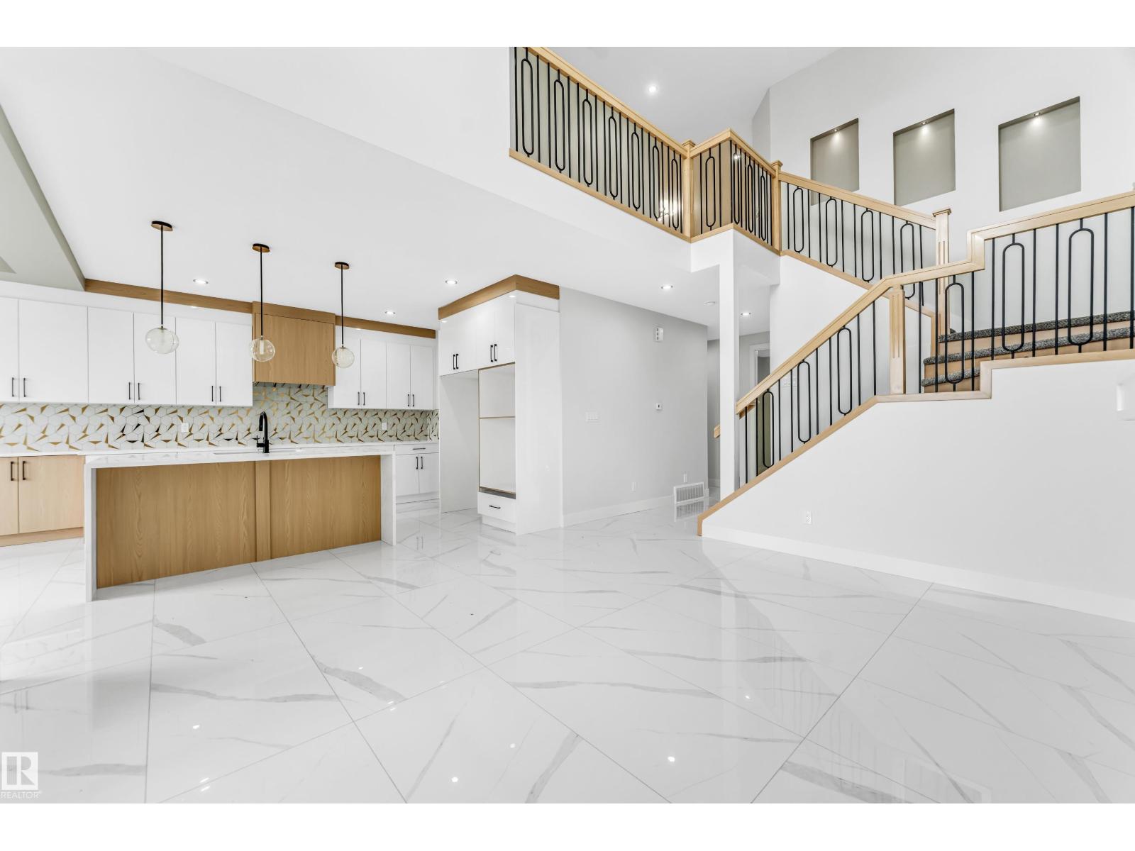 4306 36 St, Beaumont, Alberta  T4X 3G6 - Photo 1 - E4467283