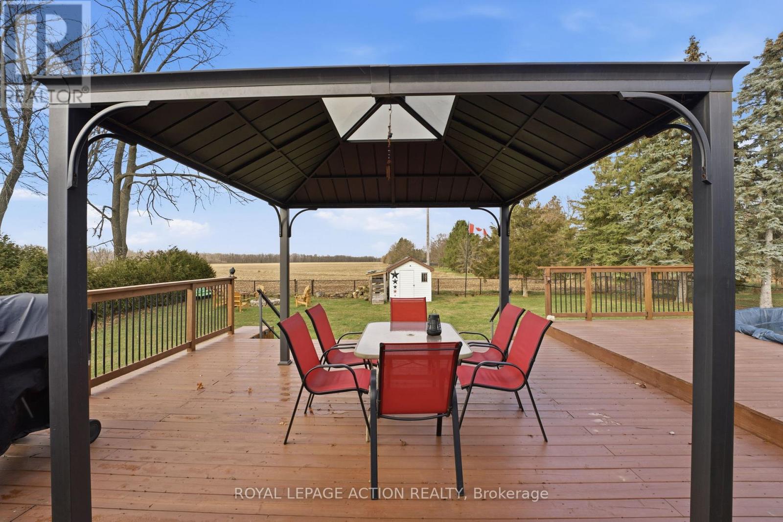 33 Dufferin Street, Brant, Ontario  N0E 1A0 - Photo 36 - X12579584