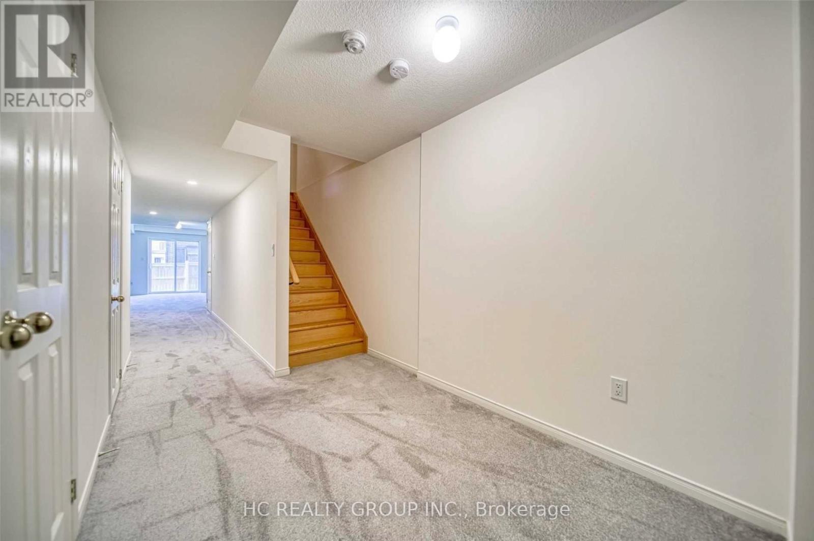 34 Ness Drive, Richmond Hill, Ontario L4S 0J8 - Photo 3 - N12596184