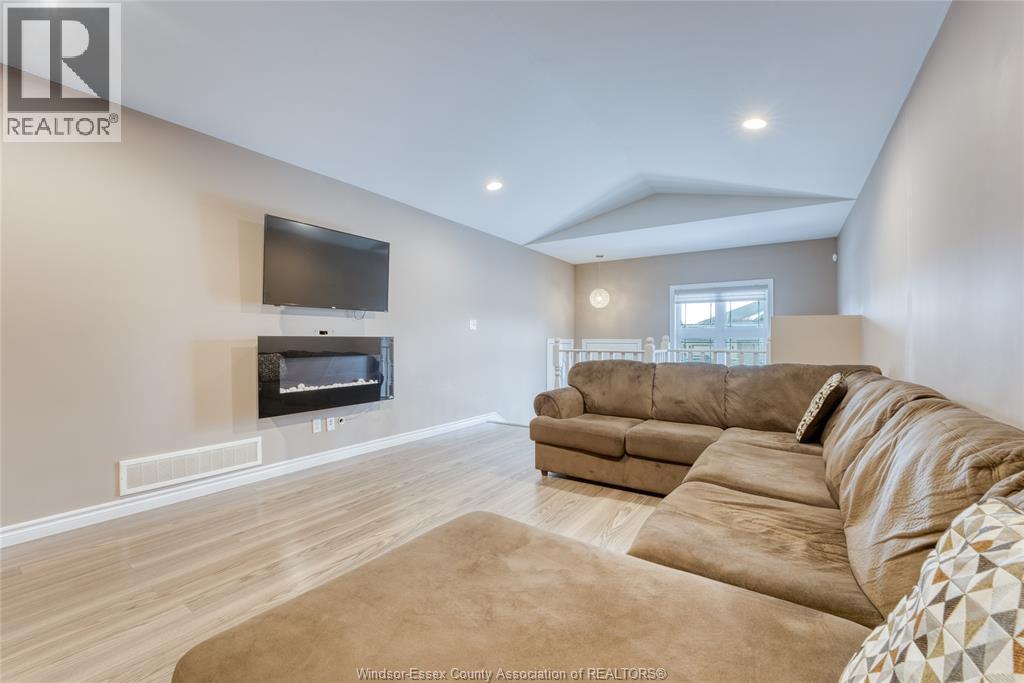 3181 Seville Avenue, Windsor, Ontario  N8N 0A4 - Photo 4 - 25030863