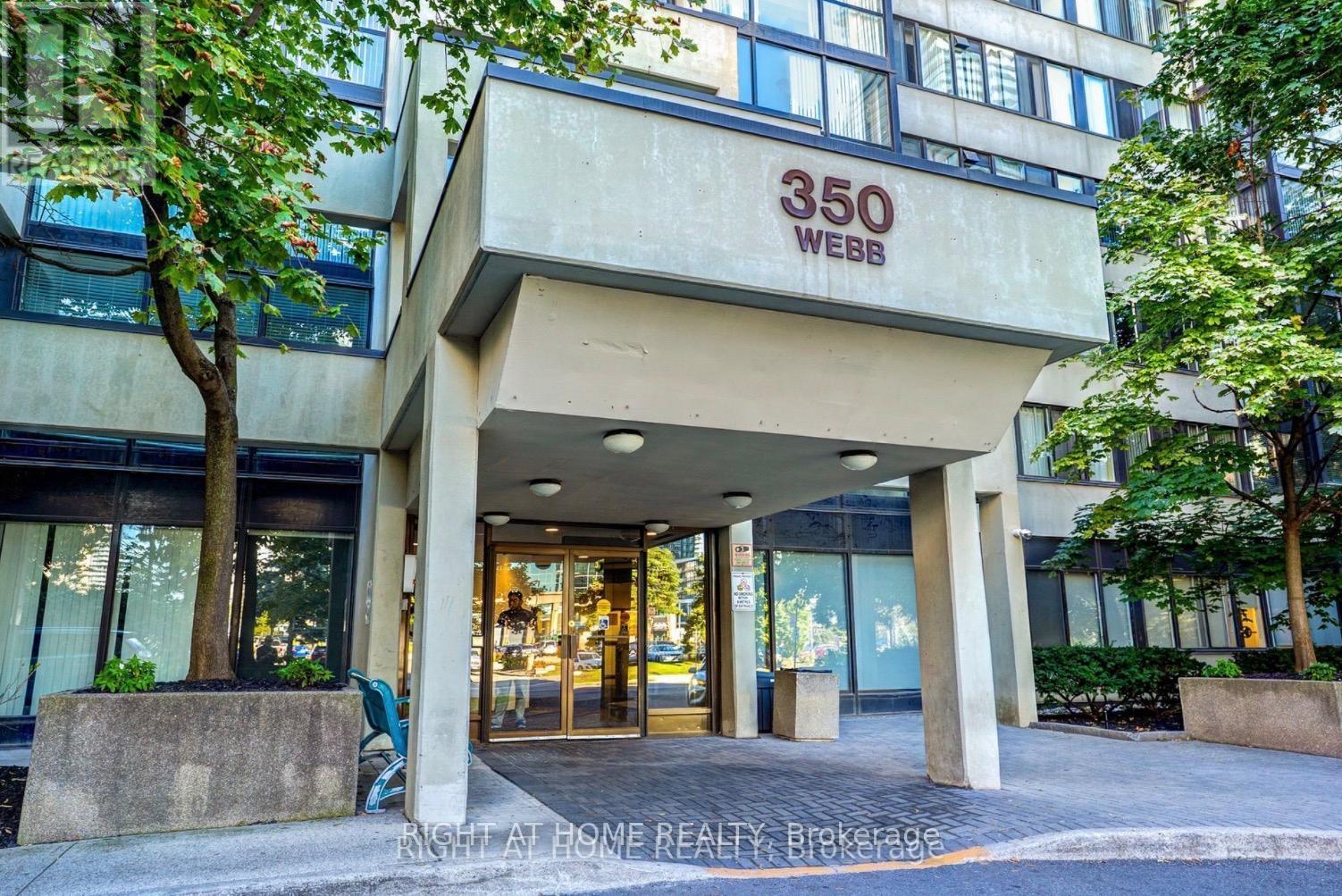 201 - 350 Webb Drive, Mississauga, Ontario  L5B 3W4 - Photo 19 - W12596142