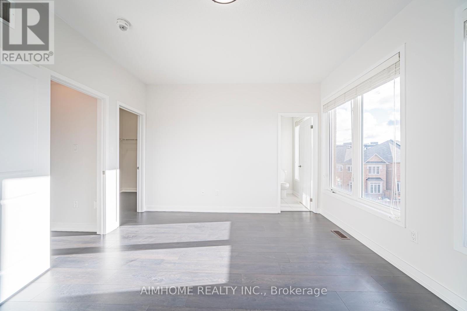 220 Beaveridge Avenue, Oakville, Ontario  L6H 7C3 - Photo 33 - W12596152