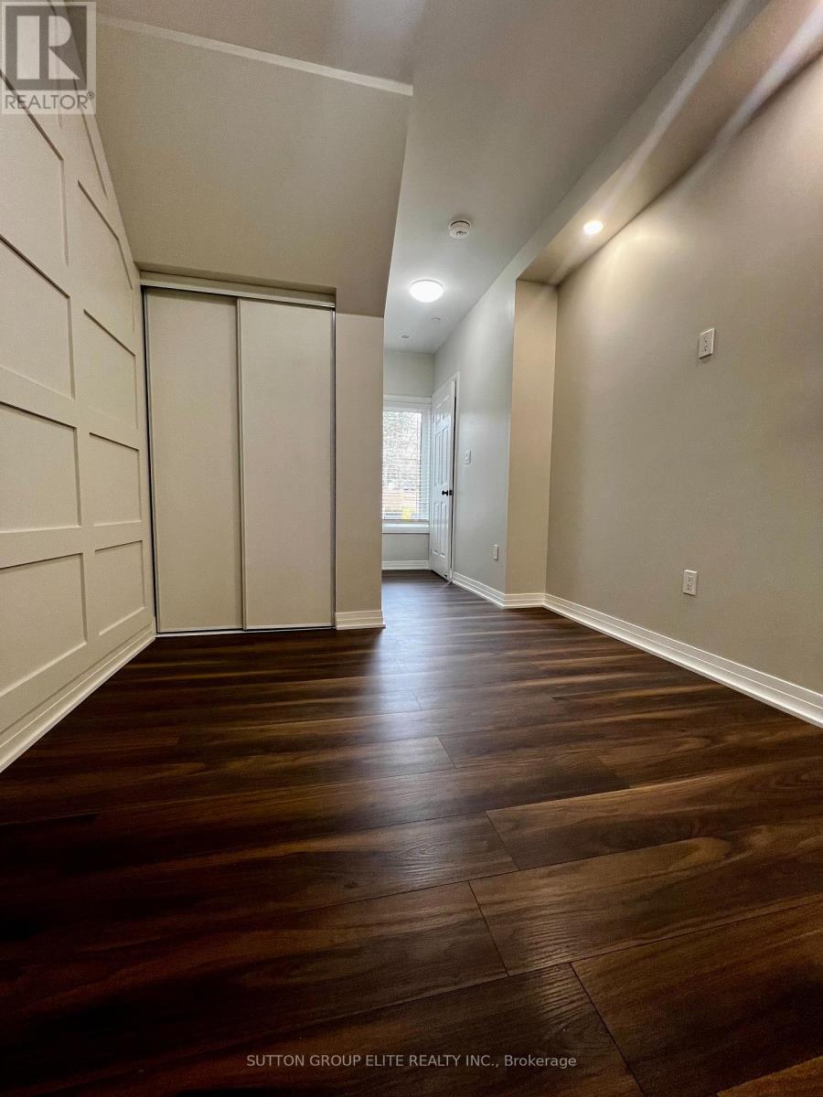 116 - 402 The East Mall, Toronto, Ontario  M9B 3Z9 - Photo 5 - W12596174