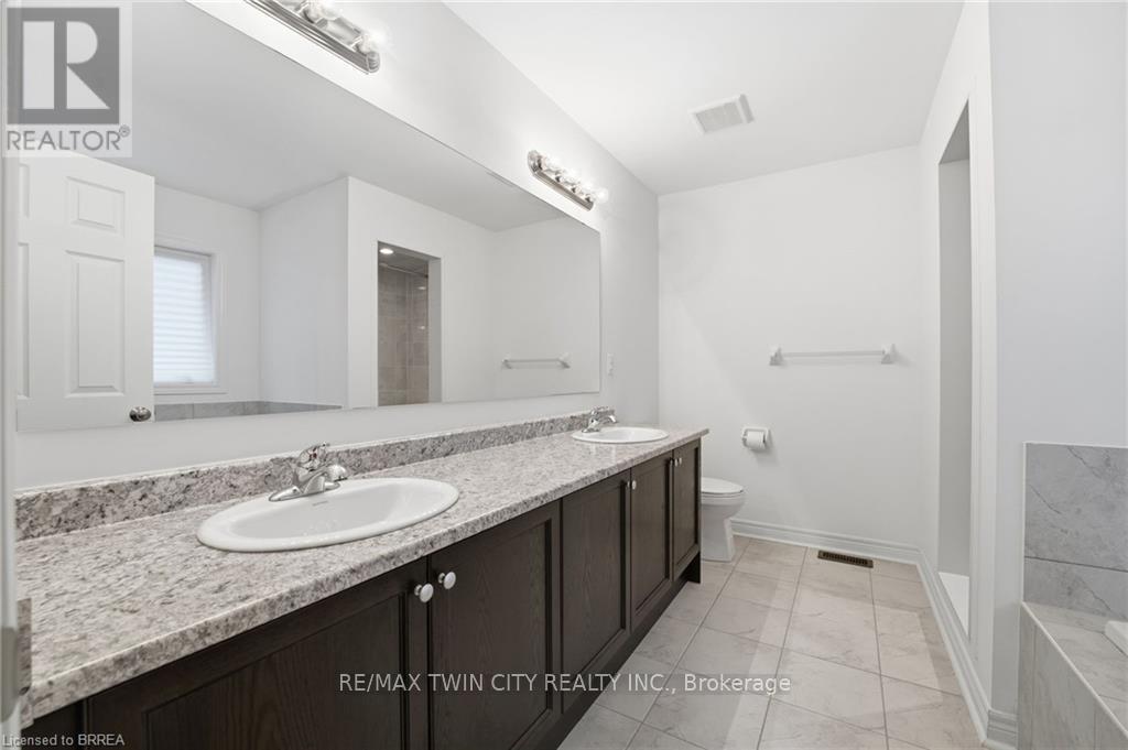 106 Barlow Place, Brant, Ontario  N3L 0G8 - Photo 30 - X12596168