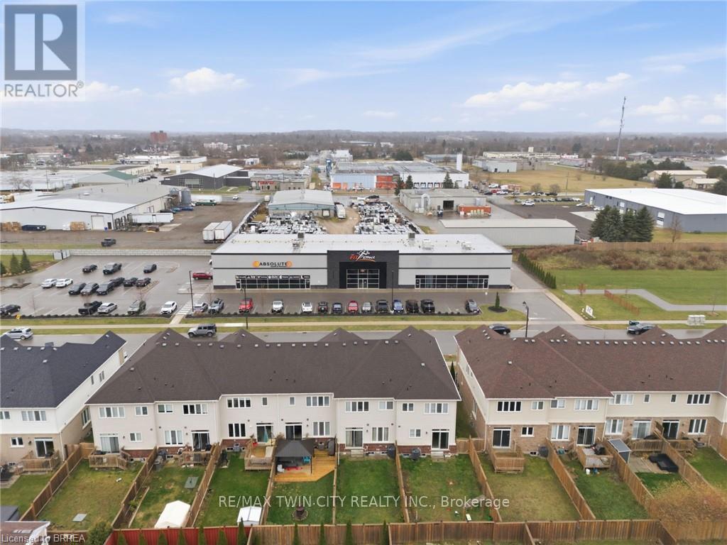 106 Barlow Place, Brant, Ontario  N3L 0G8 - Photo 39 - X12596168