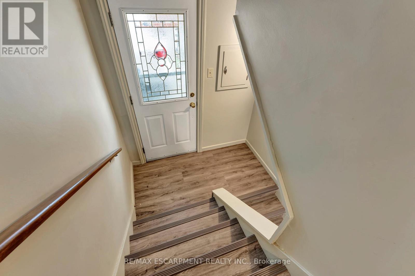 131 East 42nd Street, Hamilton, Ontario  L8T 3A2 - Photo 23 - X12596172