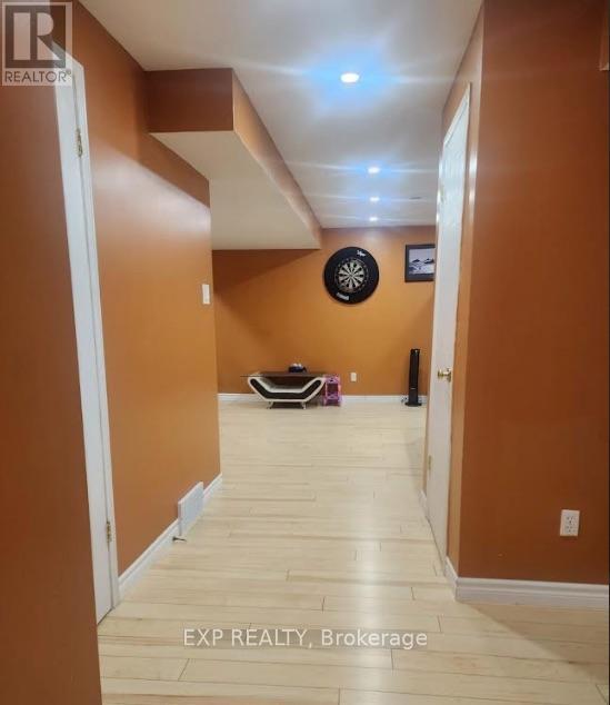 301 Rossmore Court, London South, Ontario  N6C 6B8 - Photo 11 - X12570576