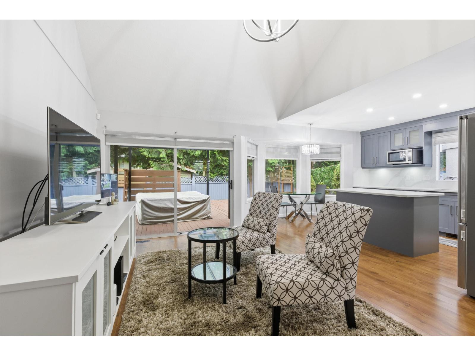 16088 108a Avenue, Surrey, British Columbia  V4N 1P1 - Photo 5 - R3071534