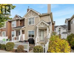 149 Elgin Gardens SE McKenzie Towne