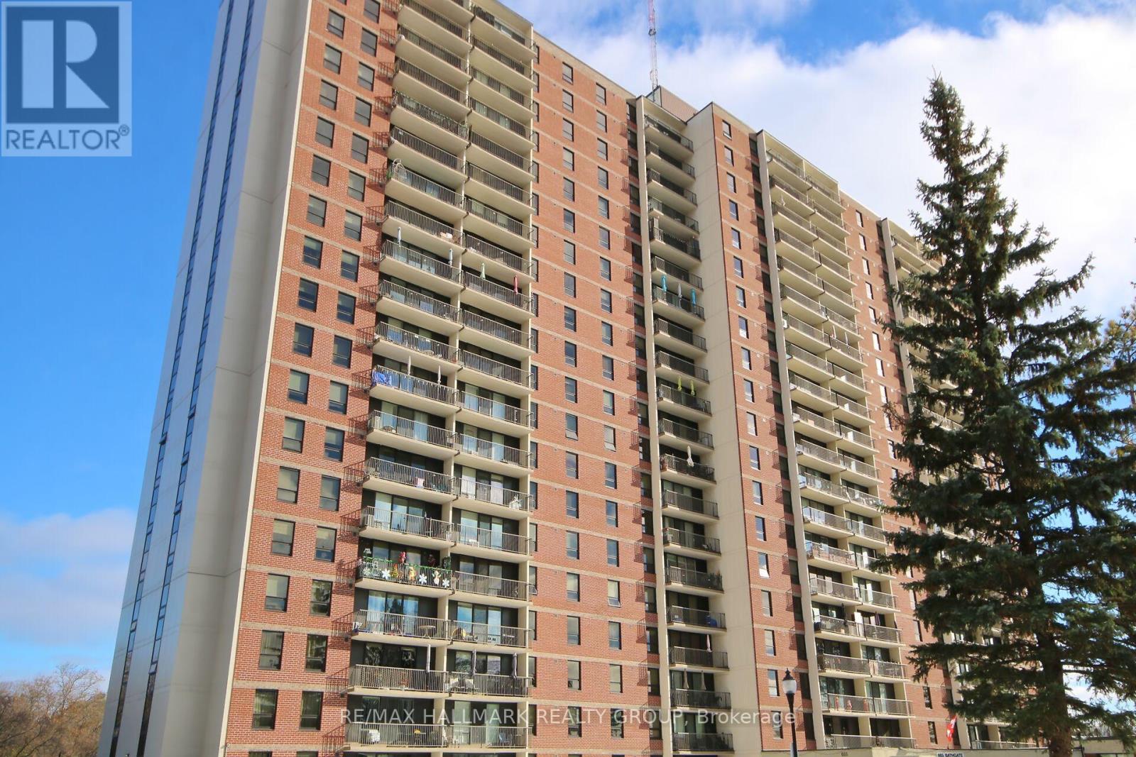 1001 - 665 Bathgate Drive, Ottawa, Ontario  K1K 3Y4 - Photo 1 - X12596232