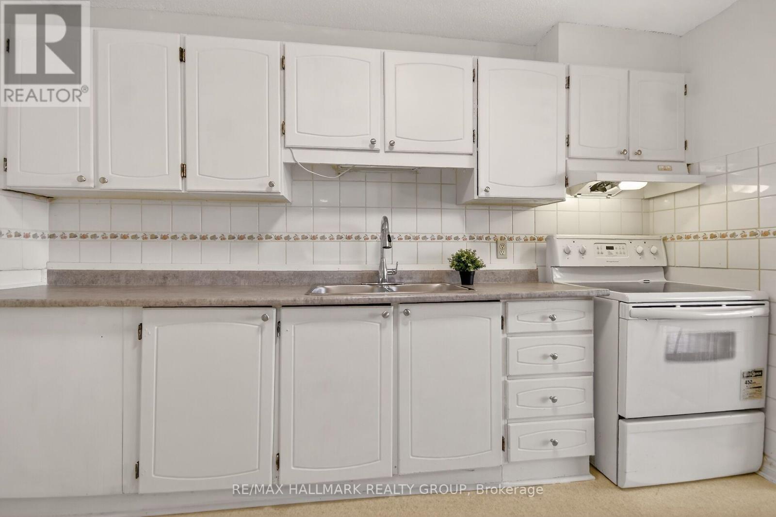 1001 - 665 Bathgate Drive, Ottawa, Ontario  K1K 3Y4 - Photo 24 - X12596232