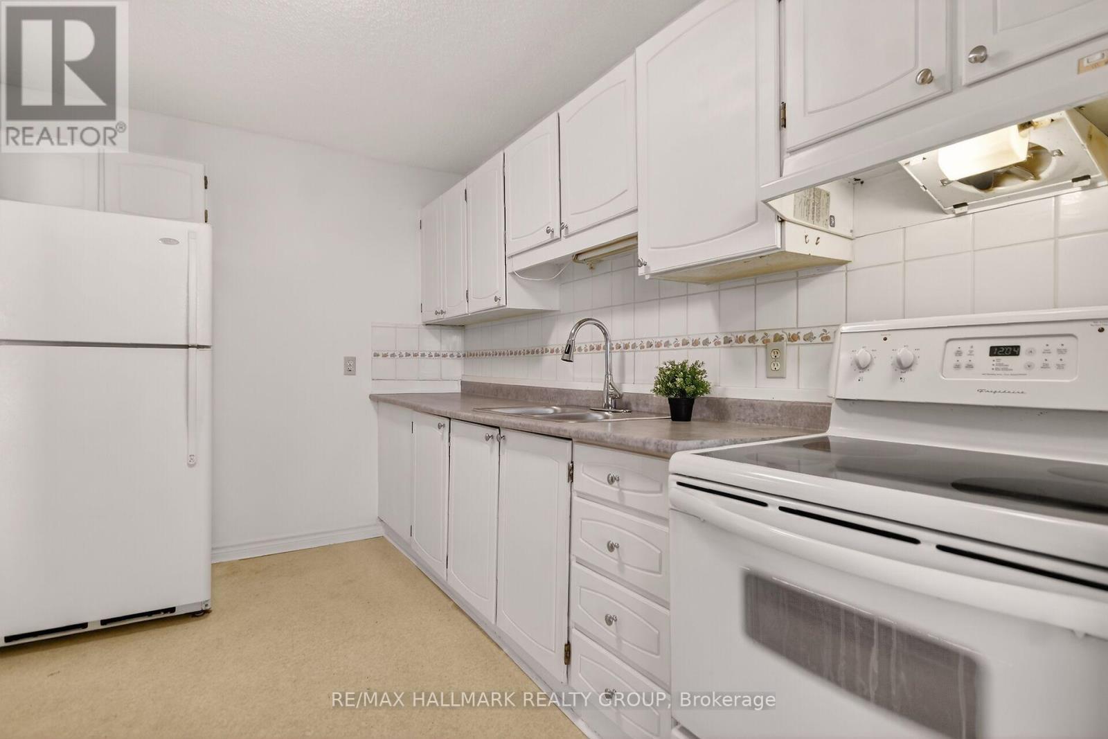 1001 - 665 Bathgate Drive, Ottawa, Ontario  K1K 3Y4 - Photo 26 - X12596232