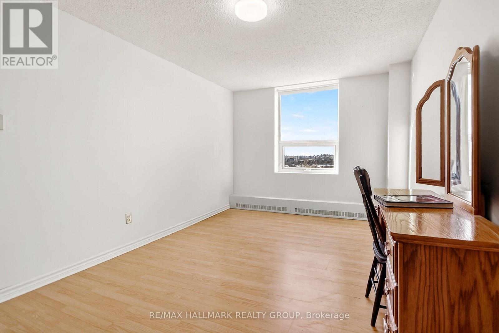 1001 - 665 Bathgate Drive, Ottawa, Ontario  K1K 3Y4 - Photo 34 - X12596232