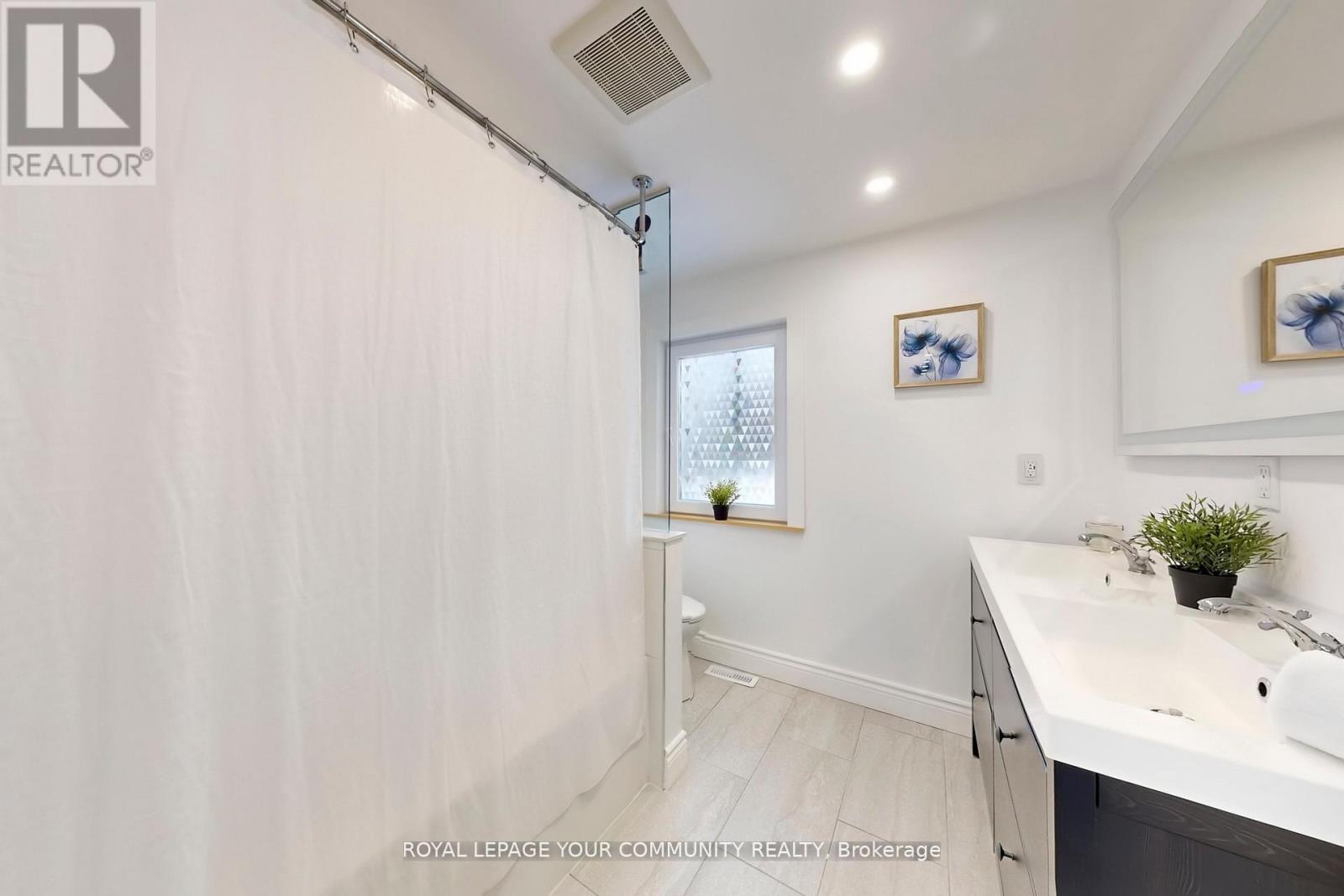 1 Mendys Forest, Aurora, Ontario  L4G 5A4 - Photo 27 - N12594028