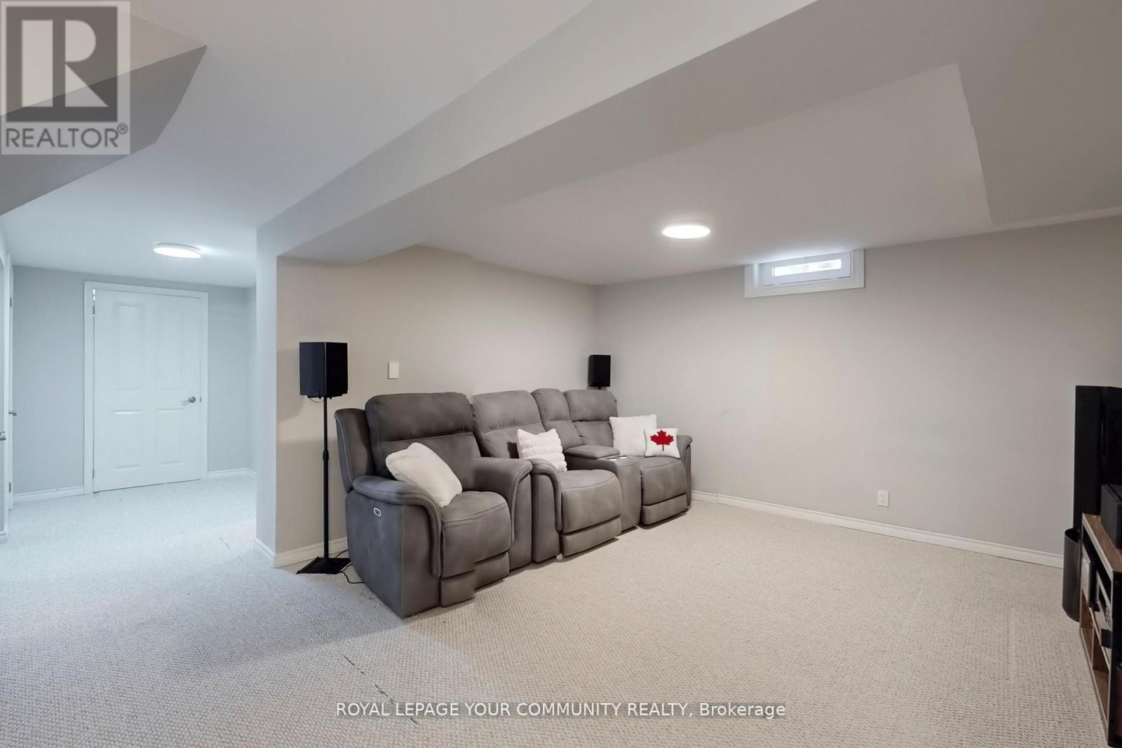 1 Mendys Forest, Aurora, Ontario  L4G 5A4 - Photo 37 - N12594028