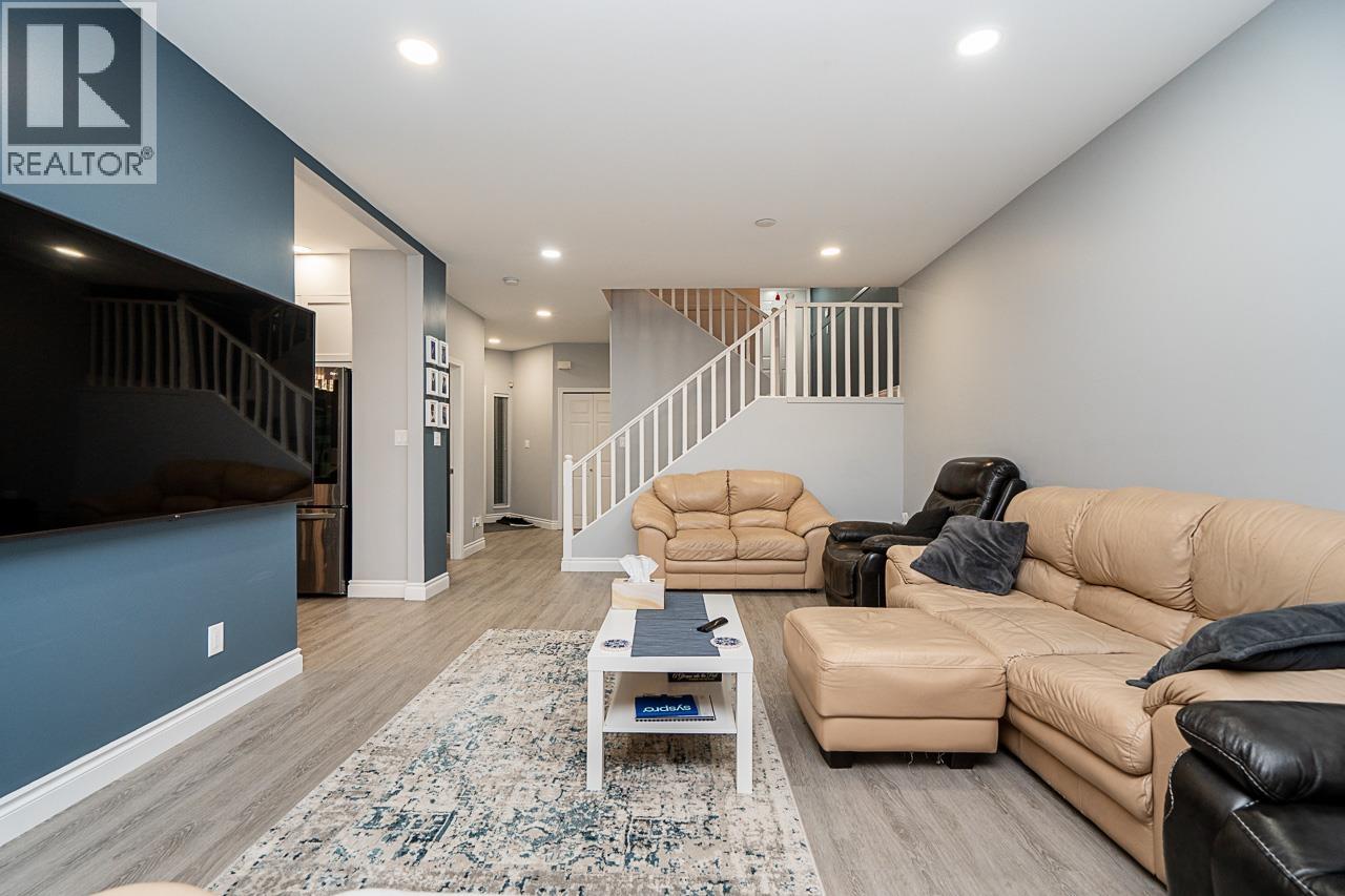 88 2979 Panorama Drive, Coquitlam, British Columbia  V3E 2W8 - Photo 8 - R3071720